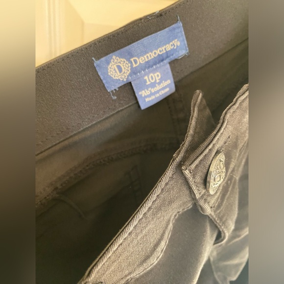 Democracy ‘Ab’solution Petite Straight Leg Jeans in Black - Picture 7 of 14